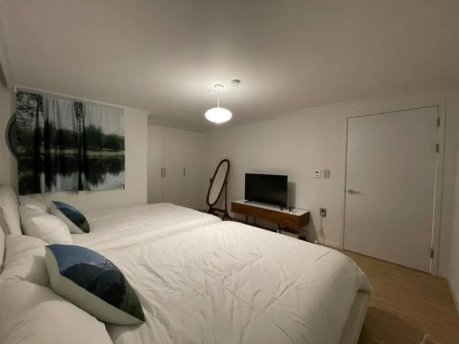Namsan Pearl Stay Seoul Apartment