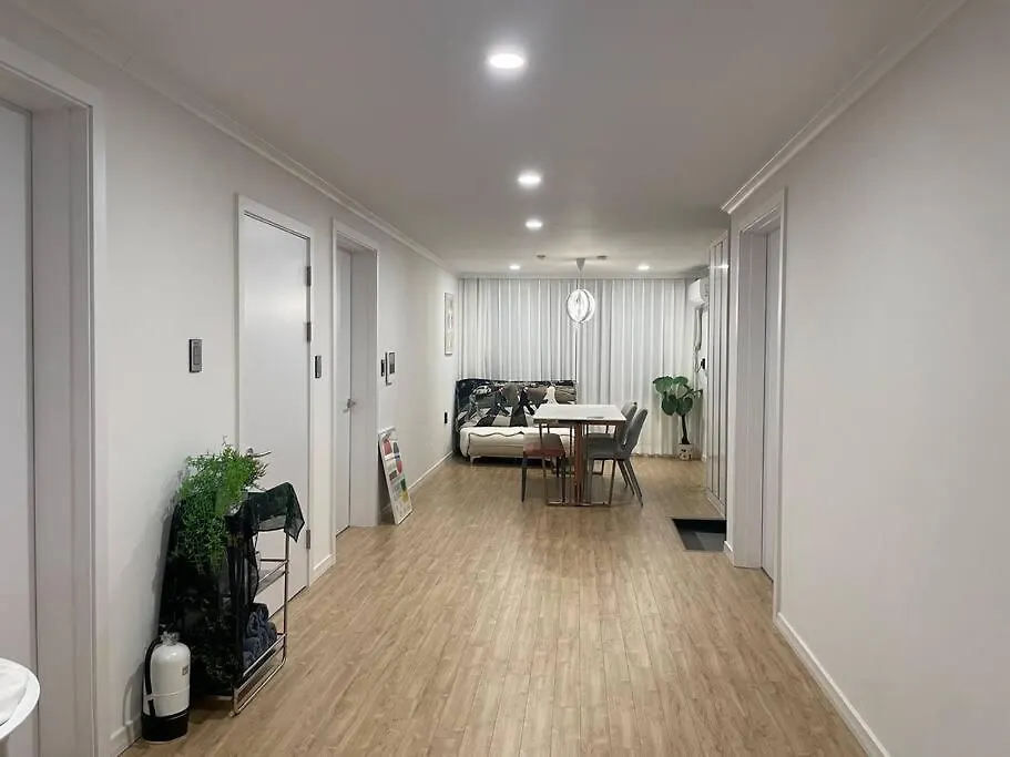 Namsan Pearl Stay Seoul Apartment